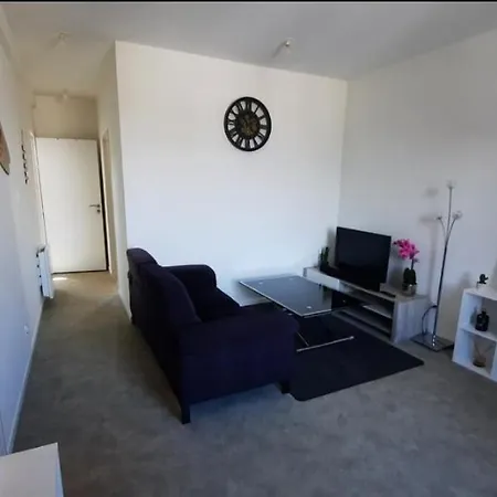 T2 D'une Chambre Proche Du Port